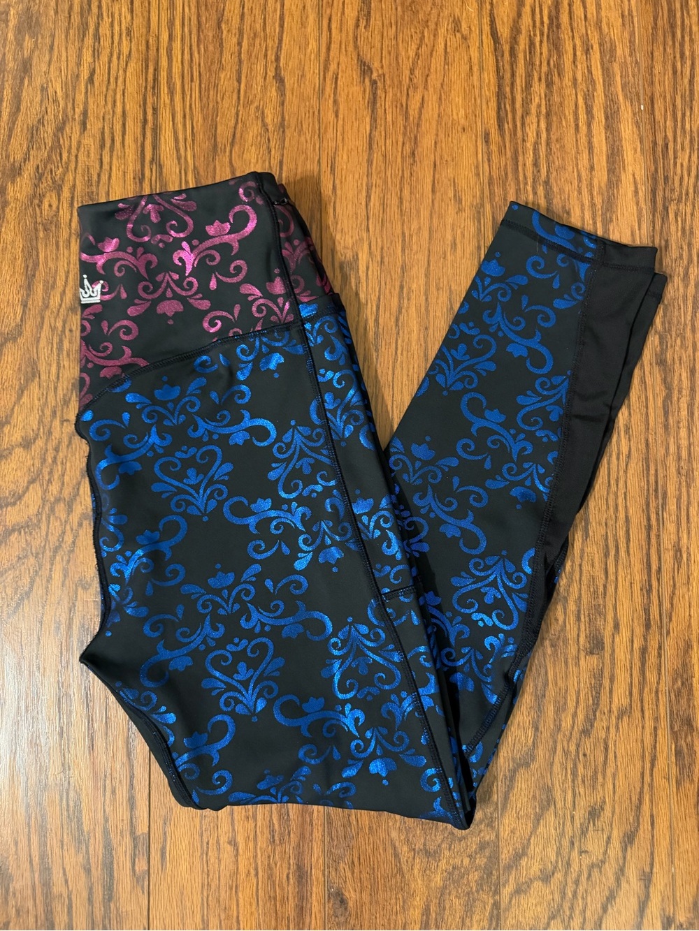 Crowned Athletics Snow Sister Size Large Leggings Disney Inspired Anna